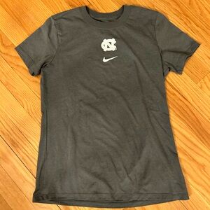 UNC Nike tee